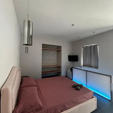 Dimora Del Centro Bed & Breakfast 3*