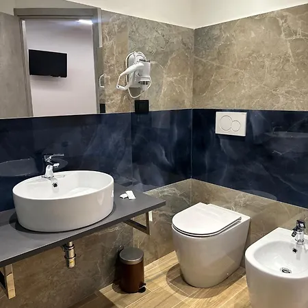 Dimora Del Centro Bed & Breakfast 3*