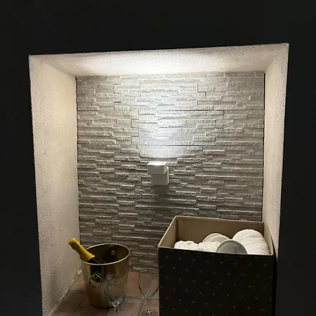 ベッド・アンド・ブレックファスト Dimora Del Centro リヴァローロ・カナヴェーゼ